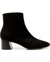 de corina botin con salto cuadrado preto