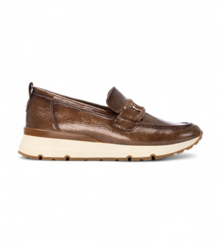 Carmela para mujer. 16251802-TAUPE Zapatillas 162518 marrón (39), 1 a 3cm, Ninguno, Casual, Charol
