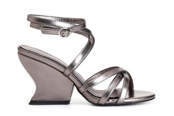 sandalias tipo esclava efecto laminado pewter 38