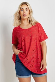 Yours Camiseta Con Vuelo Roja Con Bordados Calados, Mujer Curvy Y Tallas Grandes, Yours
