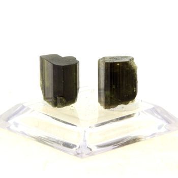 Vesuvianite - Pierre Natural De Italia, Bellecombe, Val D'aosta - Crystal Green Olive Brillant | 32.5 Ct - Certificado De Autenticidad Incluido | 10 X