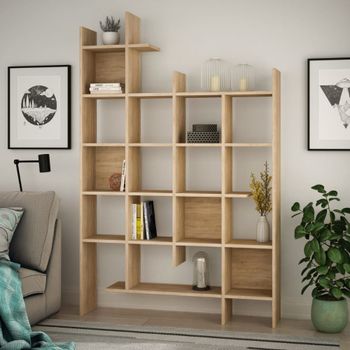 Mueble con estantes de madera