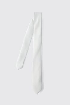 Corbata Fina, Gris