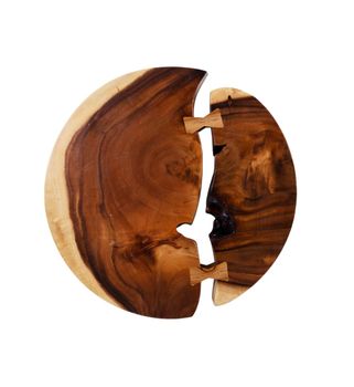 Figura pared rueda de madera marrón
