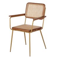 silla de comedor con reposabrazos de hevea ratan y acero dorado