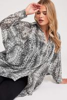 yours london camisa larga gris serpiente de gasa con manga murcielago mujer curvy y tallas grandes yours london