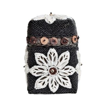 Caja de bambú con grandes conchas, negro 12 x 17 cm