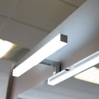 lampara led de 40cm para instalacion en borde de espejo de bano  giove