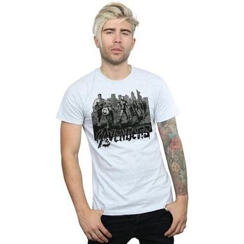 Marvel Camiseta Avengers para hombre