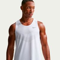 nike stride camiseta de running hombres - blanco plateado