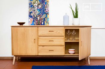 Aparador de roble beige