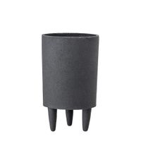 maceta de aluminio gris
