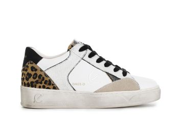 deportivas de mujer en piel y ante con inserciones de efecto metalizado. spotted white