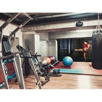 fotomural gimnasio chica cardio punch boxeo 350 x 250 cm