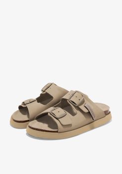 Sandalias de Piel Cómodas D.Franklin - Vibe Sandals Buckle Taupe - Hechas en España - Marrón