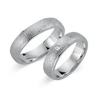 alianzas 14 quilates oro blanco con diamante