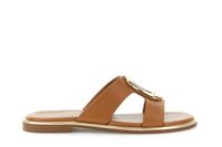 zapatilla de piel con accesorio tan 37