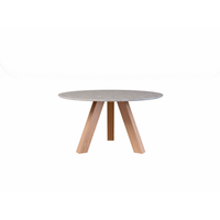 mesa round up de madera y hormigon