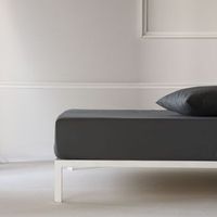 sabana bajera ajustable lisa antracita cama 150 cm - 150x200 cm algodon 200 hilos