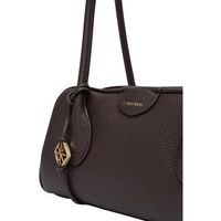 calvin klein jeans bolso emblem trio pebble shoulder bag lv04f3743g para mujer