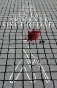 en la ardiente oscuridad