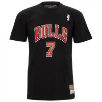 camiseta toni kukoc chicago bulls mitchell  ness nn negra