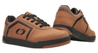 zapatillas  strong planas  strong  con clavos o neal beige camel
