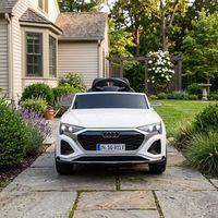coche electrico para ninos 12v arranque lento audi q8 blanco aiyaplay