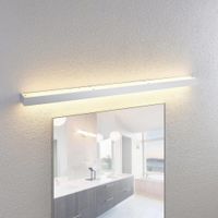 lampara de pared de metal plateado