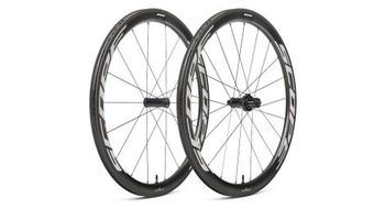Par de ruedas scope r4 700c   9x100   9x130 mm   zapatas   negro blanco