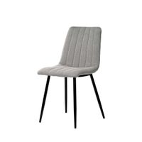 silla de comedor acolchada gris claro con patas negras