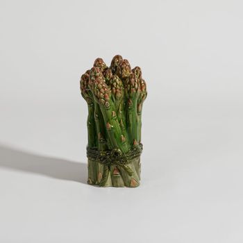 Figura de manojo de espárragos de loza verde y rosa, 17 cm