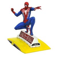 figura spider-man sobre taxi marvel estatua diorama 23 cms