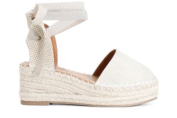 escote de lona con cordones esclavos. ecru