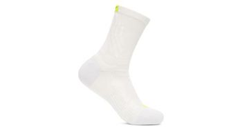 Calcetines  strong hoka bondi quarter  strong  blancos
