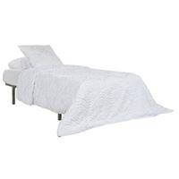 colcha poliester 180x260 relleno 150 gsm bordado