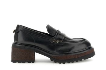 mocasines de piel con plataforma y microtachuelas black