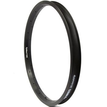 Fly Piramide Rim Flat Black