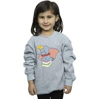 disney jersey sitting on para nina