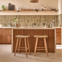 lote de 2 taburetes de teca maciza con asiento de terciopelo 65 cm