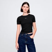 gap camiseta corta moderna con logo 637782-291