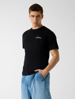 Camiseta Con Logo Bordado