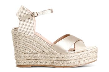 sandalias de tela en cuña de esparto beige