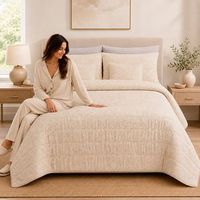 colcha prelavada jacquard alina  funda de cojin 180 cm rufino diaz beige