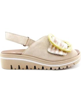 de PIESANTO SANDALIA VELCRO BEIGE