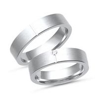 alianzas 14 quilates oro blanco con diamante