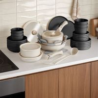 set basico de cocina para 6 personas 40 piezas negroblanco