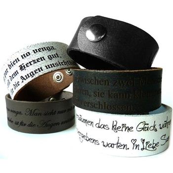 Pulsera rindeder con grabado láser incluido