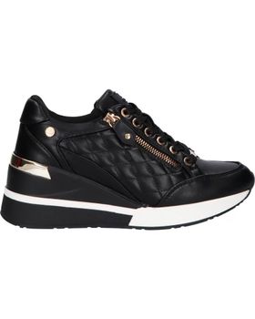 de XTI DEPORTIVO 141582 DE NEGRO