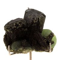 albite  cuarzo - piedra natural de francia massif des grandes rousses isere - mezcla de minerales propiedades energeticas litoterapia  2450 ct - certificado de autenticidad incluido  50 x 40 x 30 mm